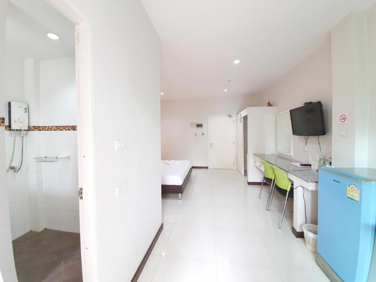 Orchid Surin Apartment Exterior photo